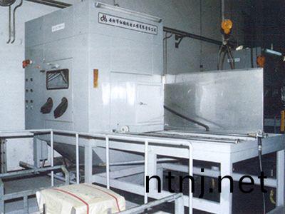 濕(shi)式數控(kong)噴砂機